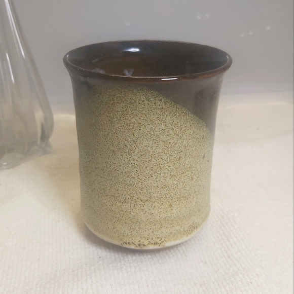 Studio Pottery Signed Mug - Picture 5 of 7